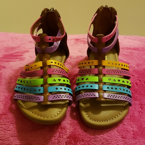 Mia girls sandals - Picture 2 of 3